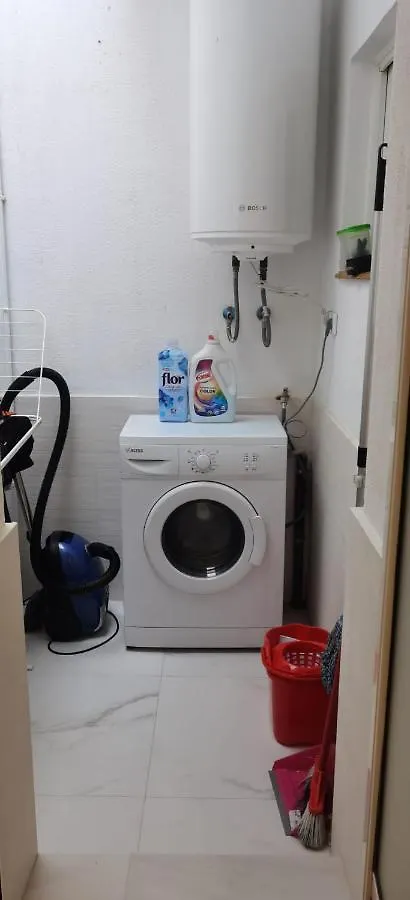 Barcelona, Apartamento De 2 Habitaciones. L'Hospitalet de Llobregat Spagna